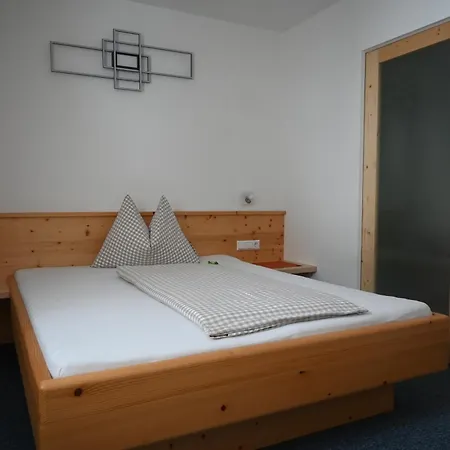 Bed & Breakfast Gaestehaus Puerstl-kocher 3*