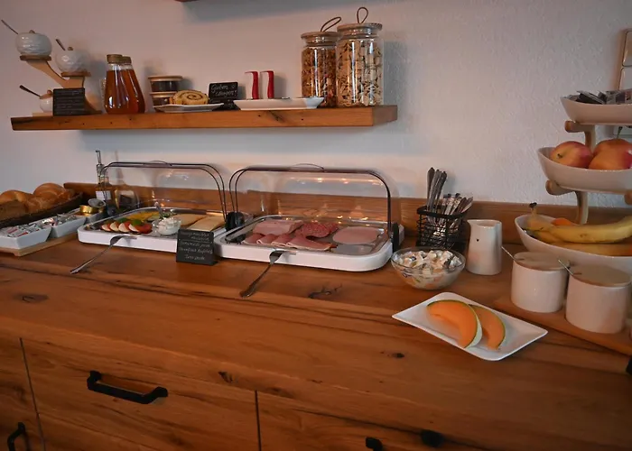 Gaestehaus Puerstl-kocher سخلادميخ